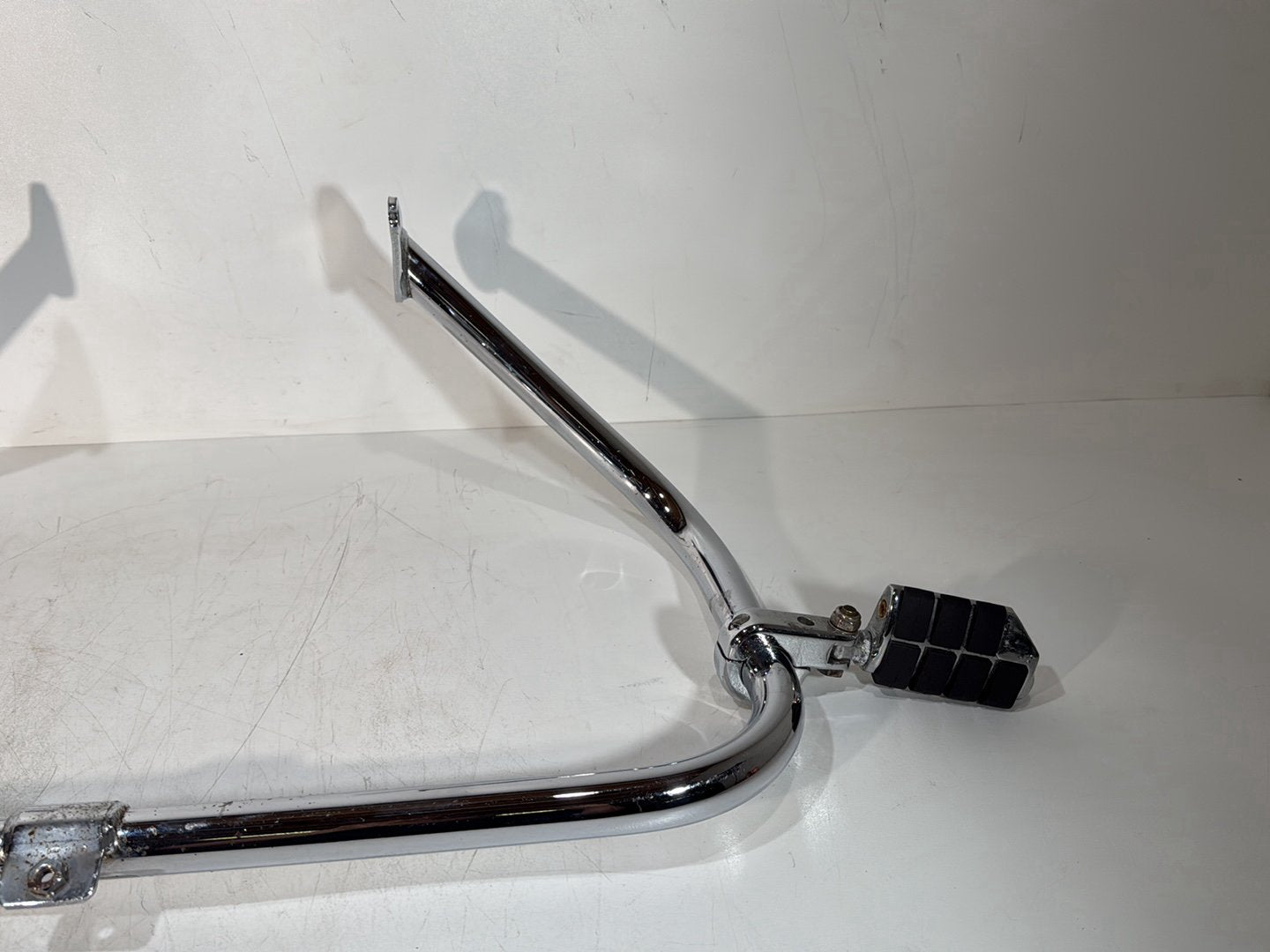 2007 - 2012 Harley-Davidson Touring Street Glide Front Engine Crash Highway Bar Guard w/ Foot Pegs