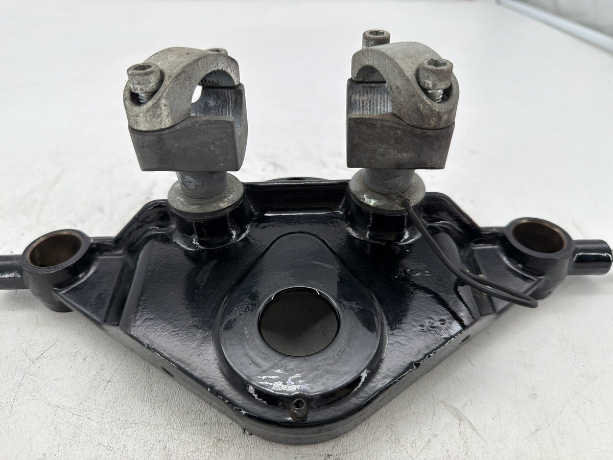 2006 Harley Road King Touring Custom OEM Front Fork Upper Triple Tree Clamps