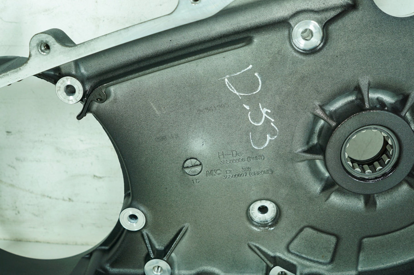 2017 Harley Touring FLHTK Electra Glide Ultra OEM Inner Primary Clutch Cover