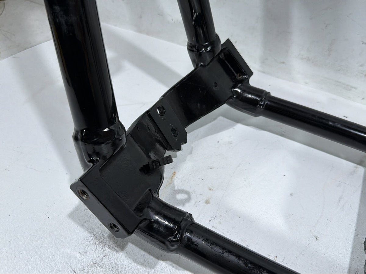 07 Harley Dyna Street Bob FXDBI OEM Body Main Frame Chassis 29 degree rake SLVG