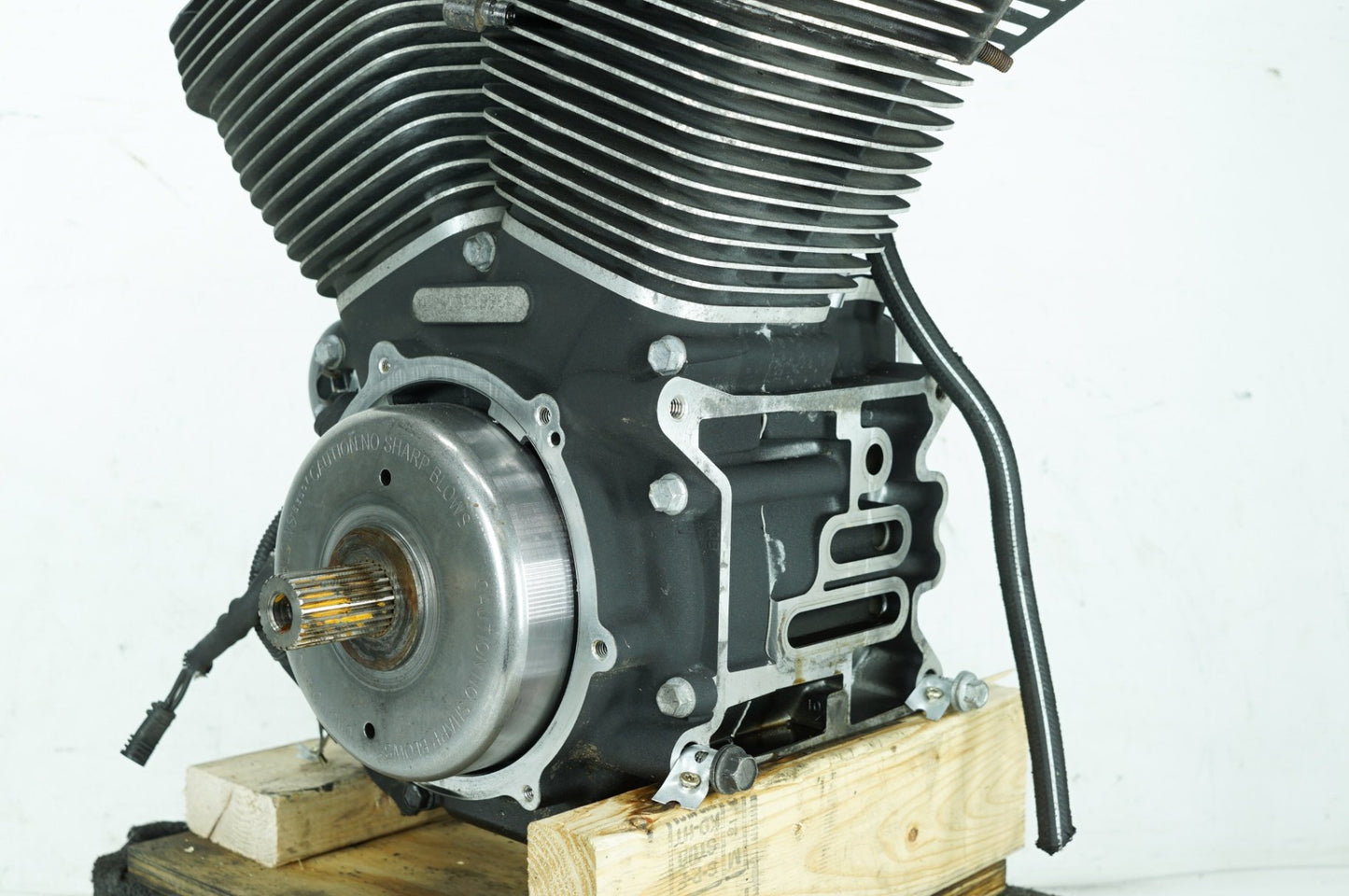 2007 - 2017 Harley-Davidson Dyna Super Glide Custom EFI Twin Cam 96 Engine Motor 19255-12