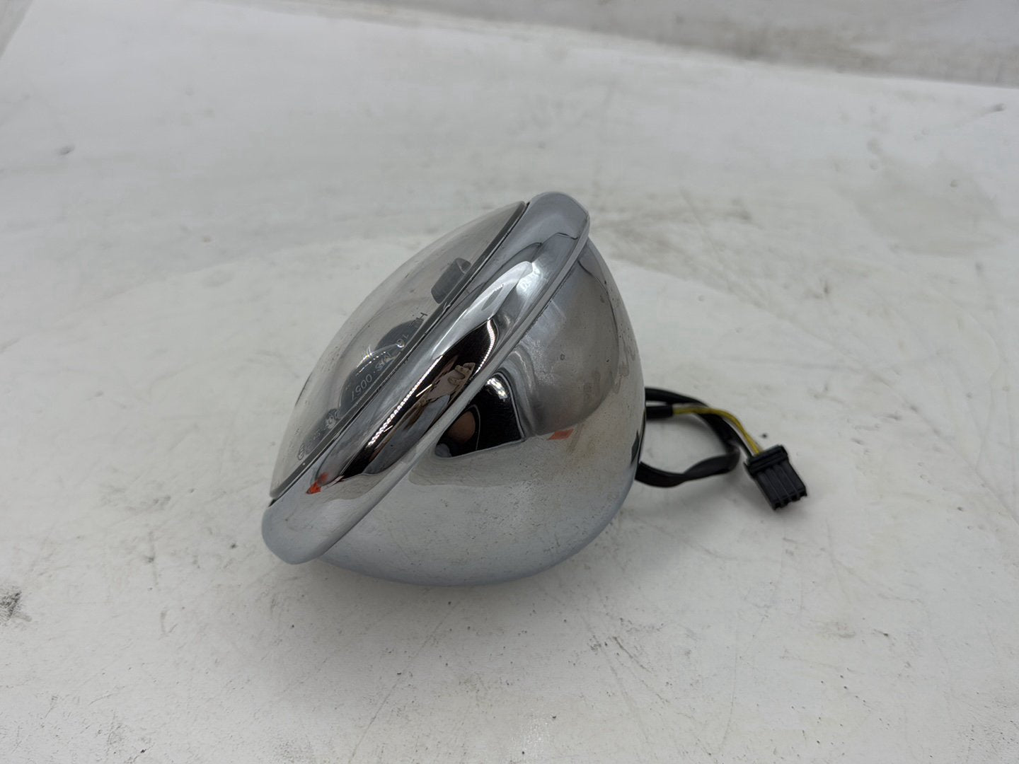 2006 Harley Dyna Super Glide Custom FXDCI OEM Headlight Headlamp Head Lamp Light LED