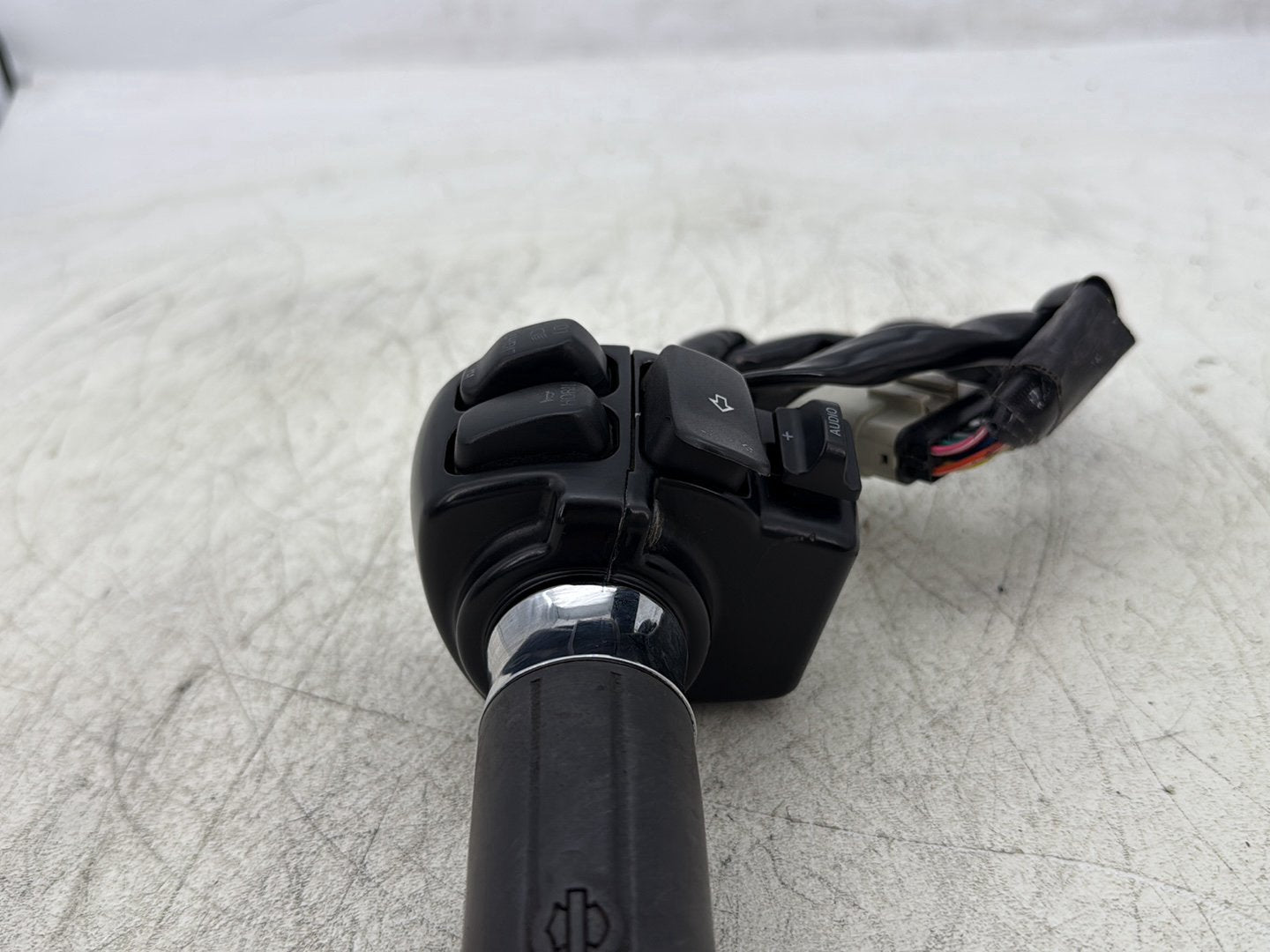 2007 Harley Touring FLHTC Electra Glide Classic OEM Left Turn Signal Headlight Switches Controls