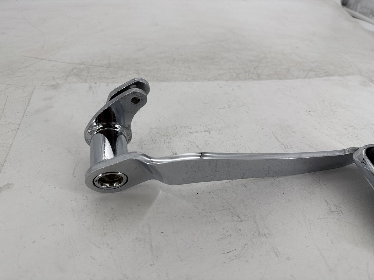 2013 Harley Street Glide Touring FLHX OEM Foot Brake Control Lever Pedal