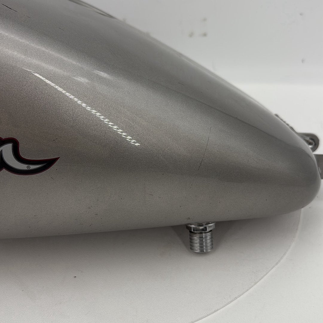 2007 - 2012 Harley-Davidson Dyna Super Glide Fuel Gas Tank Gasoline Reservoir 61590-04A
