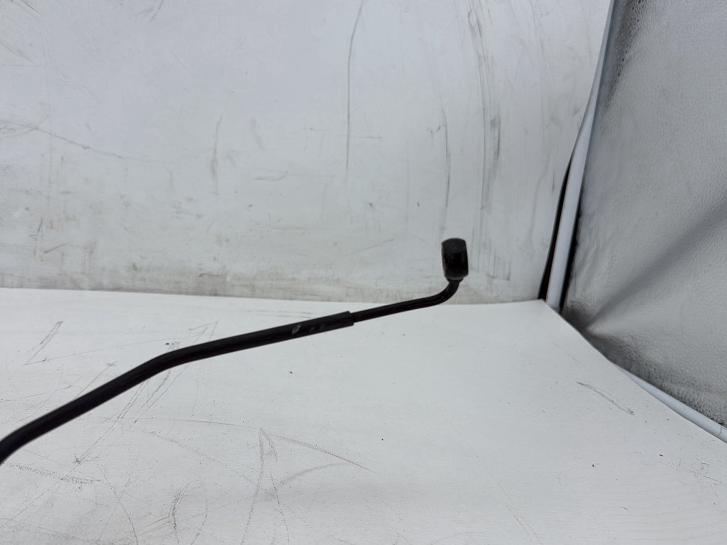 2009 Harley Street Glide Touring FLHX OEM Rear Brake Hose Line Pipe NON-abs