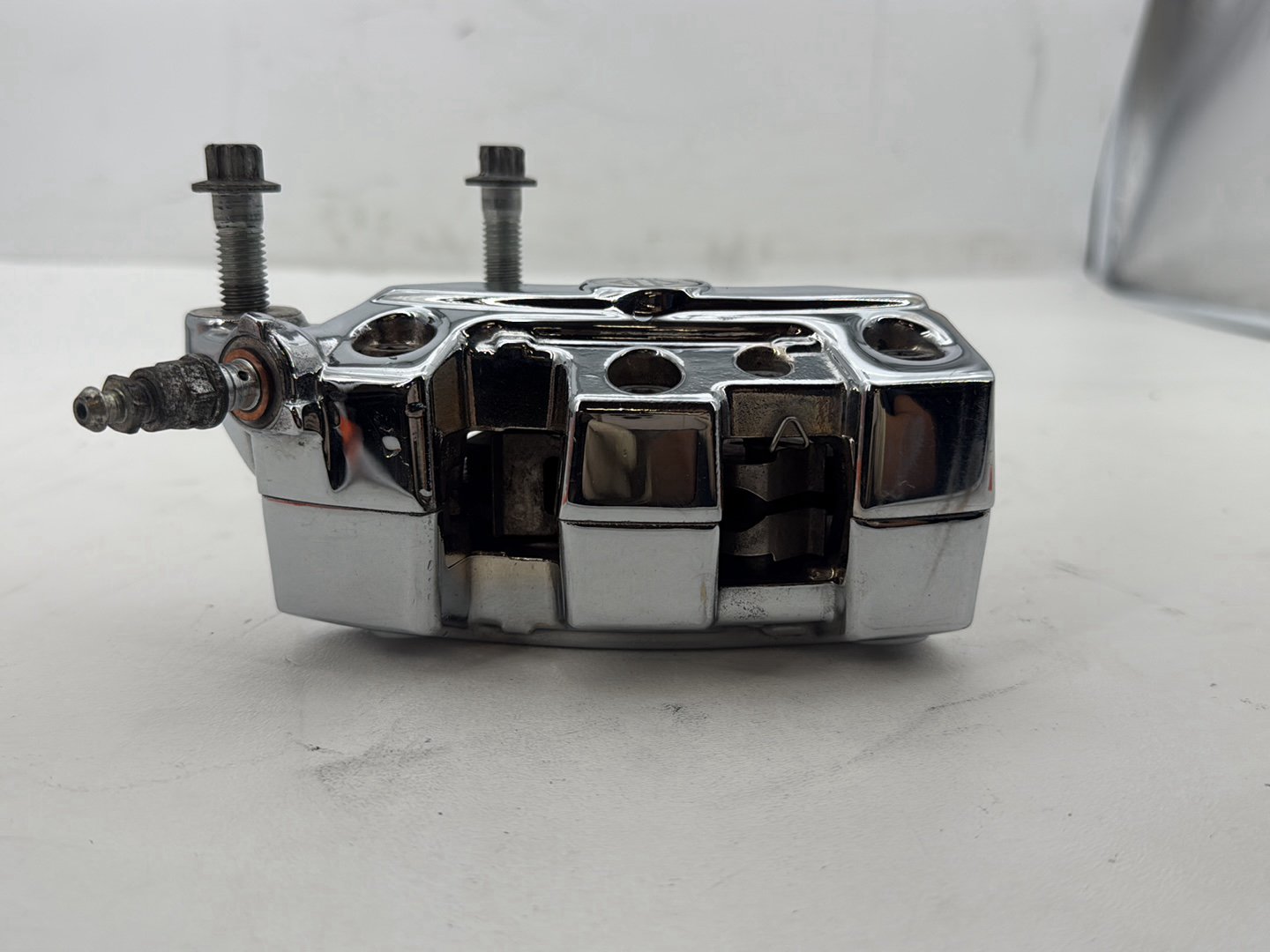 2011 Harley Road King Touring FLHRC Classic OEM Front Right 1 Brake Caliper
