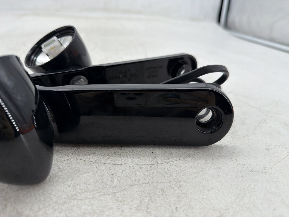 2011 Harley Electra Glide Touring Ultra OEM Front Left Right Turn Signal Indicators