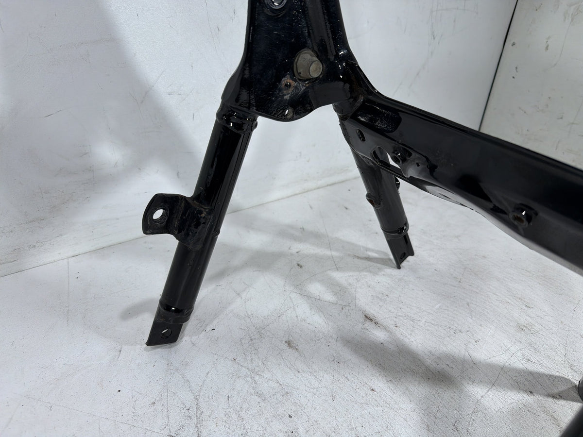 2015 Harley Electra Glide Touring OEM Rear Back Sub Frame Rail Bar 48079-09BHP