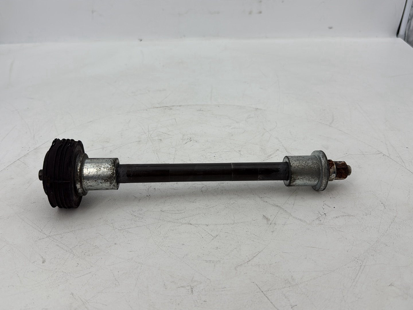 2007 - 2012 Harley-Davidson Touring Electra Glide Ultra Rear Fork Swingarm Pivot Bolt Shaft