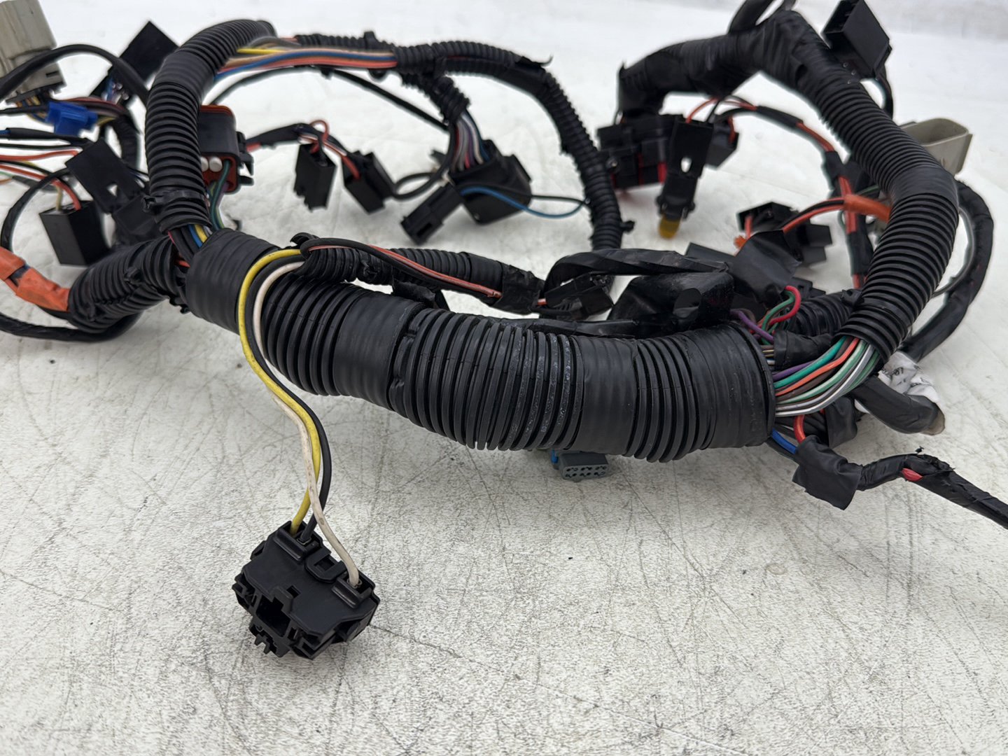 2007 Harley Touring FLHTC Electra Glide Classic OEM Front Sub Wiring Harness Loom Interconnect