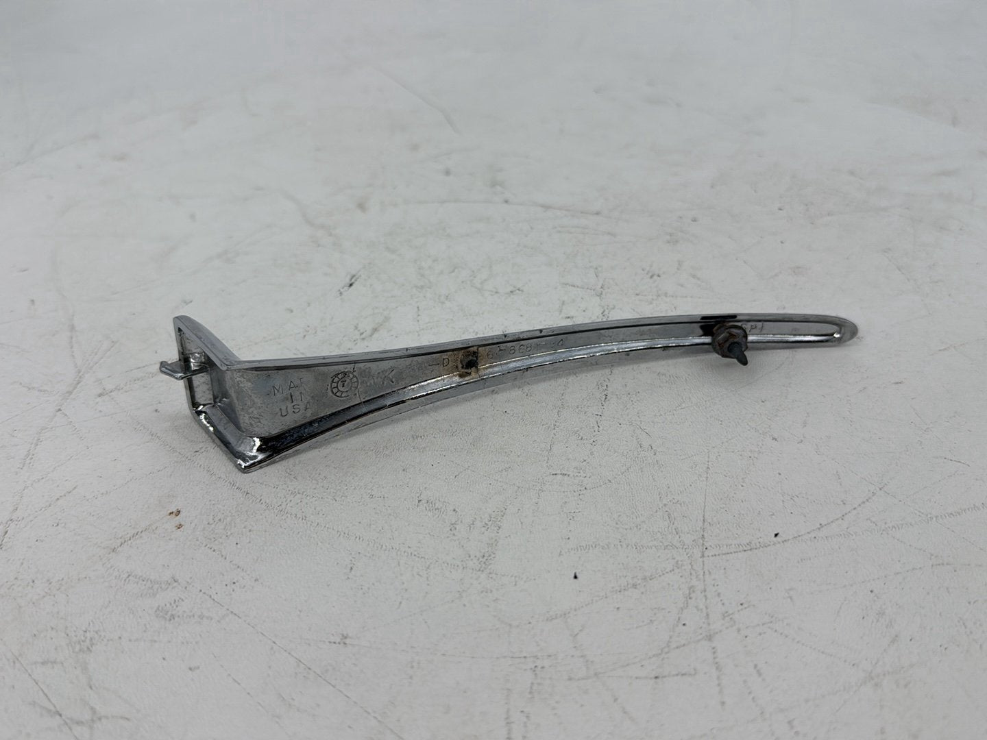 1999 - 2006 Harley-Davidson Touring Road King Police Front Upper Nacelle Headlight Cover Panel 67868-94