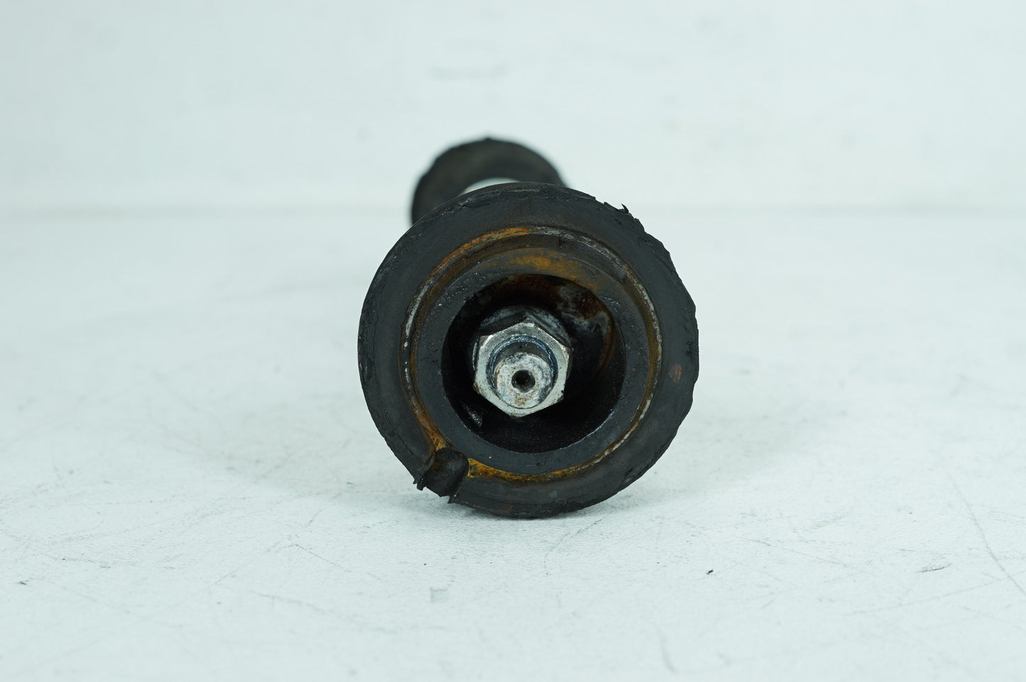 2007 - 2011 Harley-Davidson Touring Electra Ultra Rear Fork Swingarm Pivot Bolt Shaft 47505-02