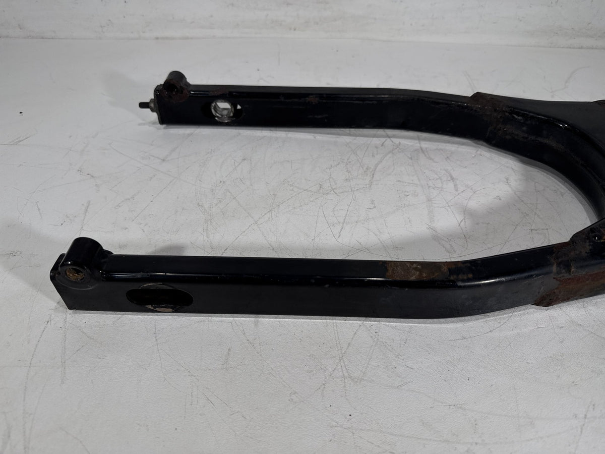 1996 Harley Electra Glide Touring Ultra OEM Rear Fork Swingarm Swing Arm
