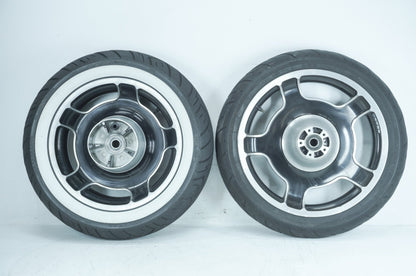 2007 - 2011 Harley-Davidson Touring Street Glide Front & Rear Wheel Rim Tire 47871-10