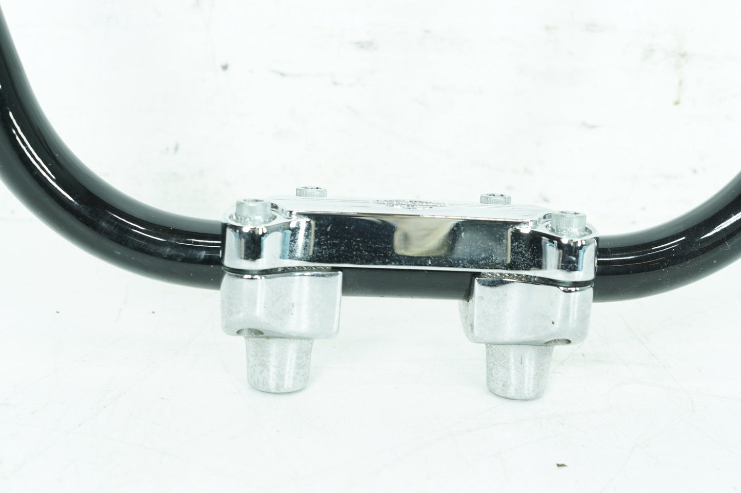 Harley-Davidson Misc  Front Handlebars Handle Bars 55800734