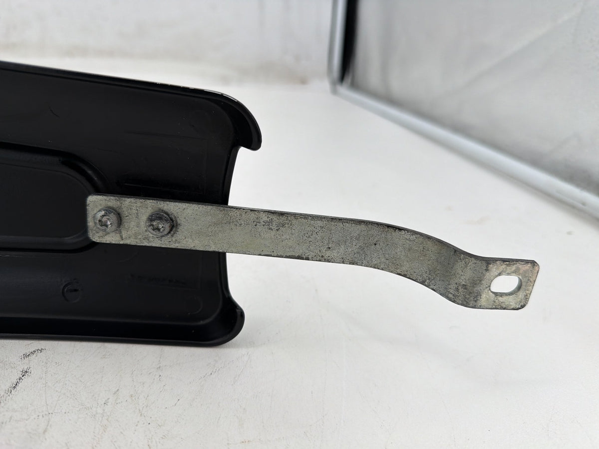 2010 Harley Street Glide Touring FLHX OEM Fuel Gas Tank Dash Console NOKey