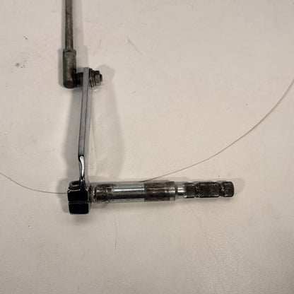 1984 - 1998 Harley-Davidson Touring Road King Police Gear Shifter Lever w/ Rod linkage  	33718-82B