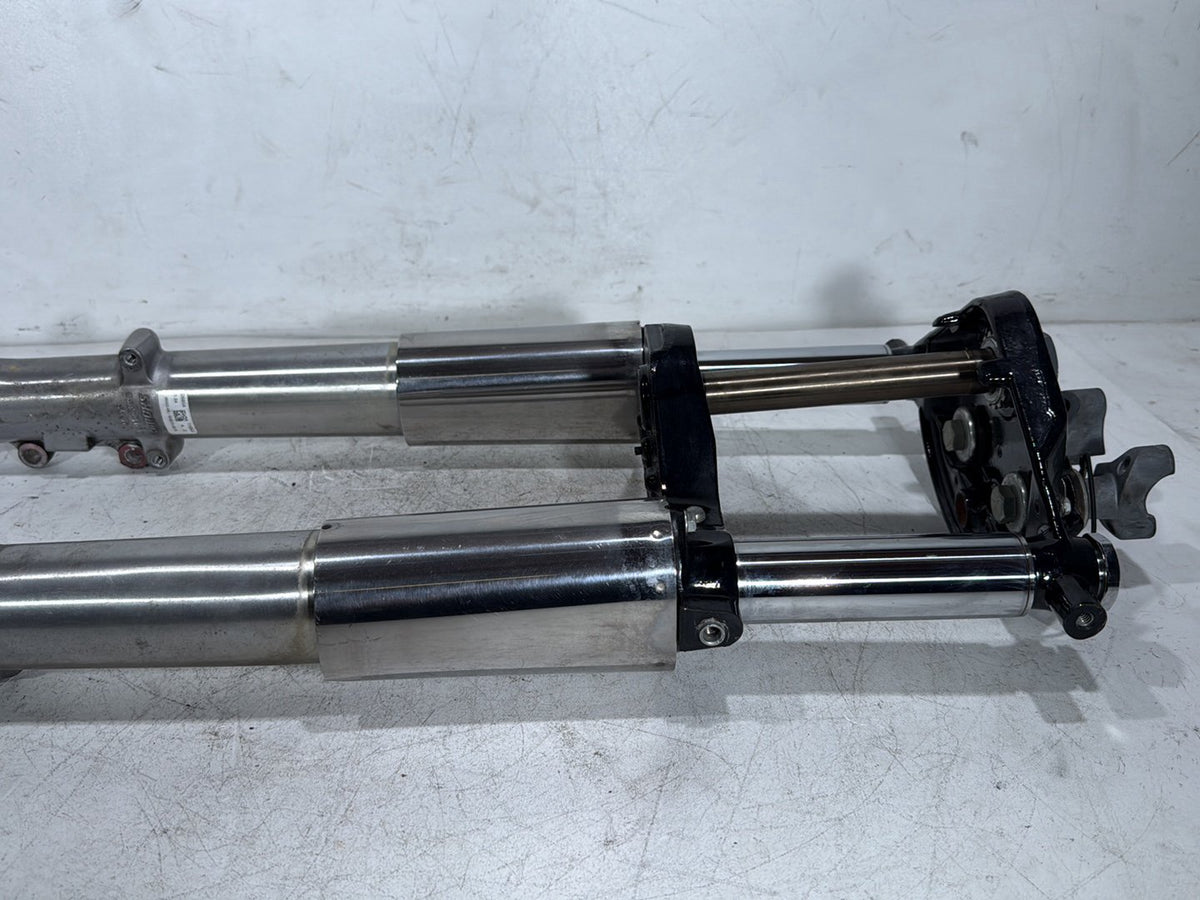 2011 Harley Street Glide Touring FLHX OEM Front Triple Tree Set & LH RH Fork Legs Sliders
