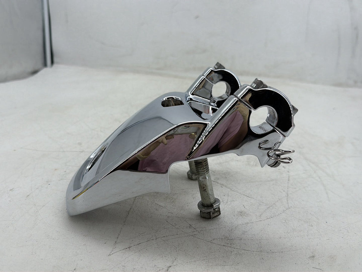 2014 Harley Dyna Low Rider FXDL OEM Headlight Headlamp Visor Mount Bracket