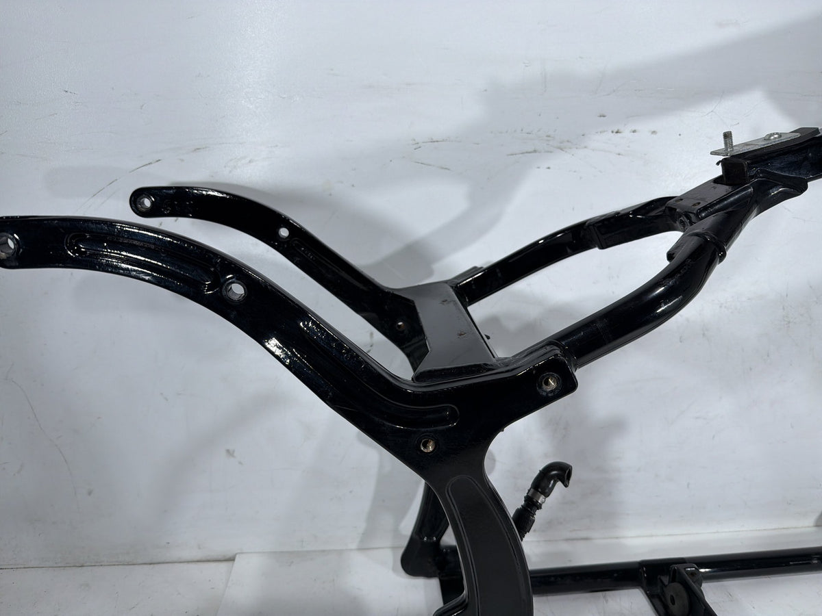 2006 Harley Softail Deuce FXSTDI OEM Body Main Frame Chassis SLVG 48887-00A