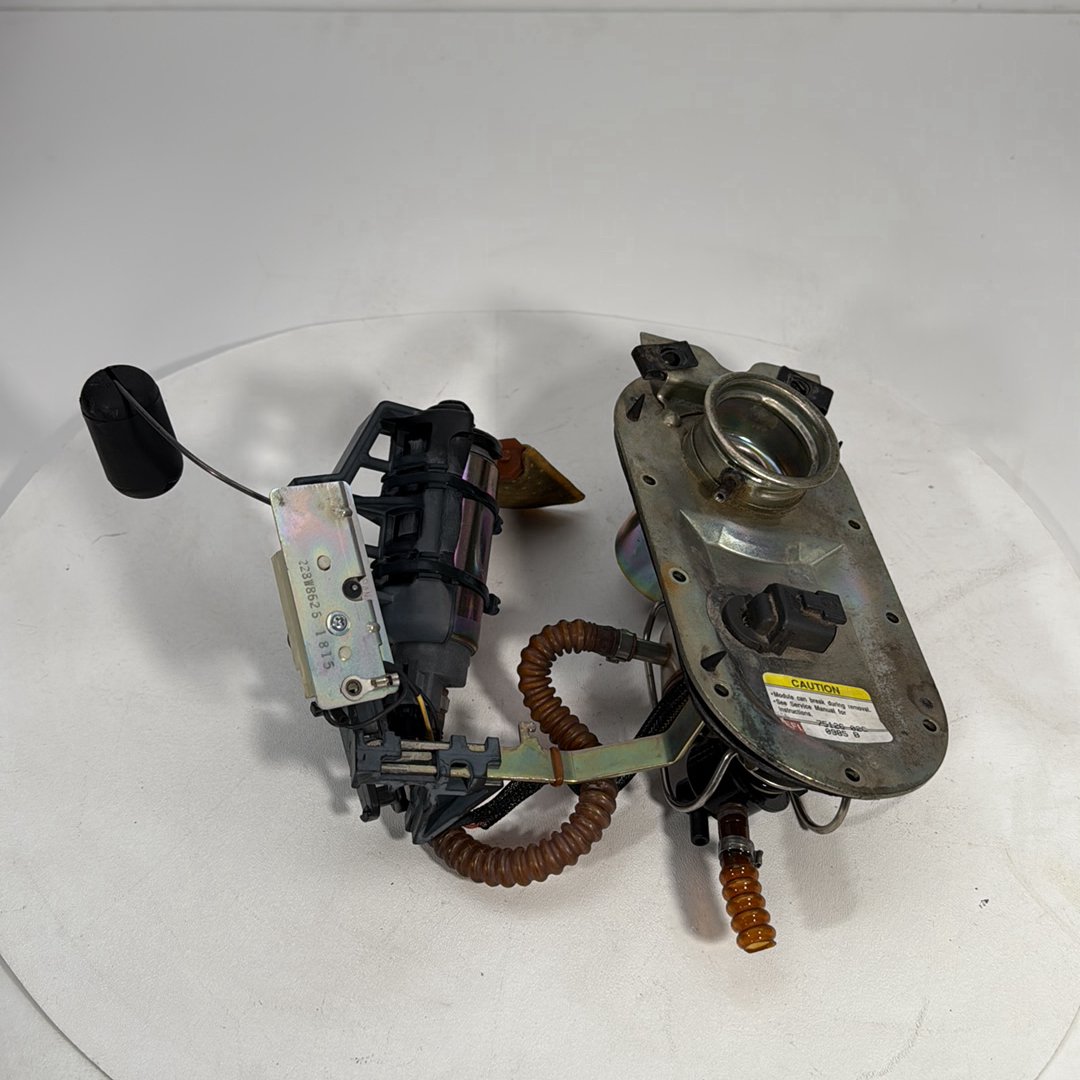 1999 - 2006 Harley-Davidson Touring Electra Glide Ultra Gas Gasoline Fuel Petrol Pump Sending 62897-01B