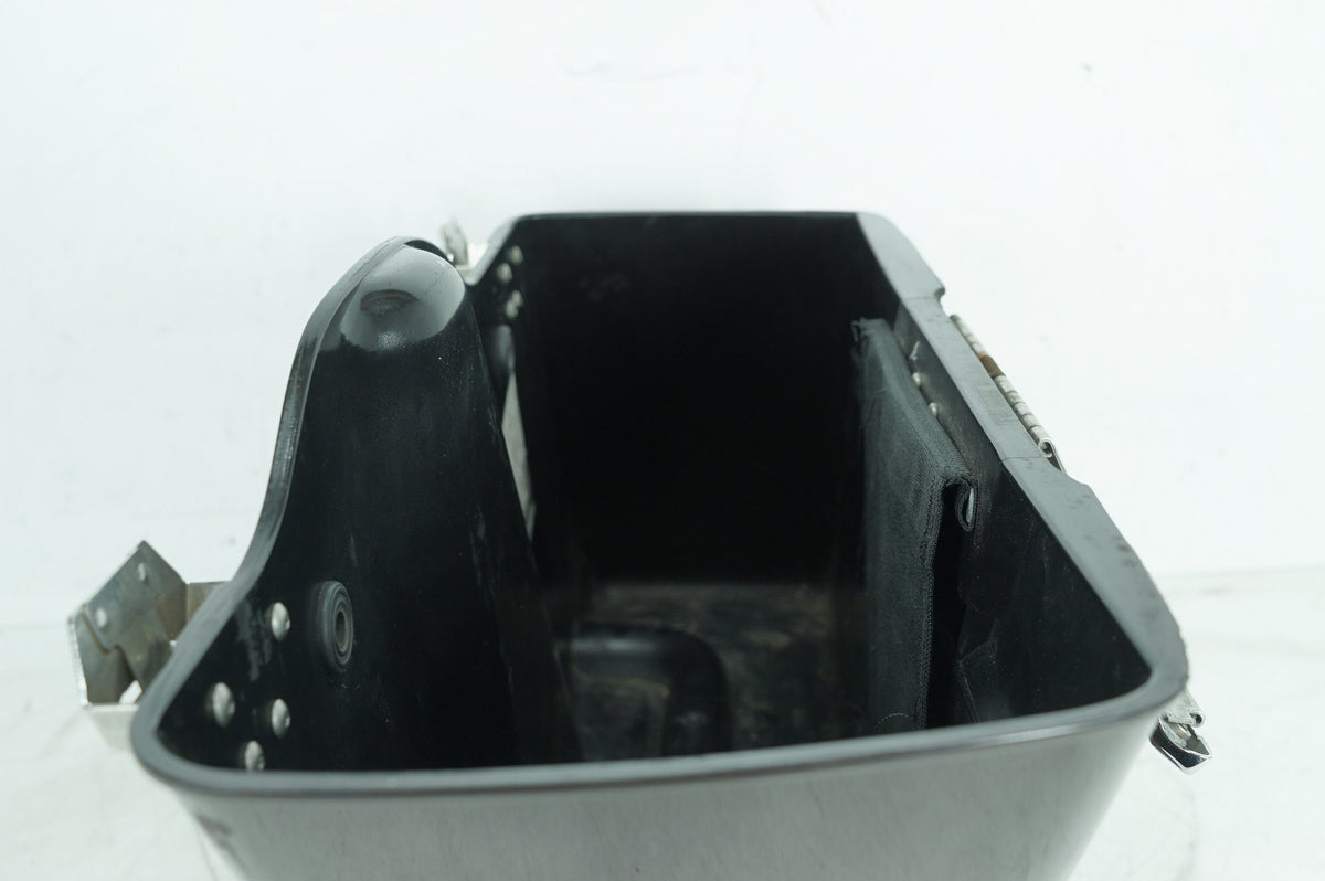 2010 Harley Touring FLHX Street Glide OEM Left 1 Saddlebag Luggage Tray 90753-93