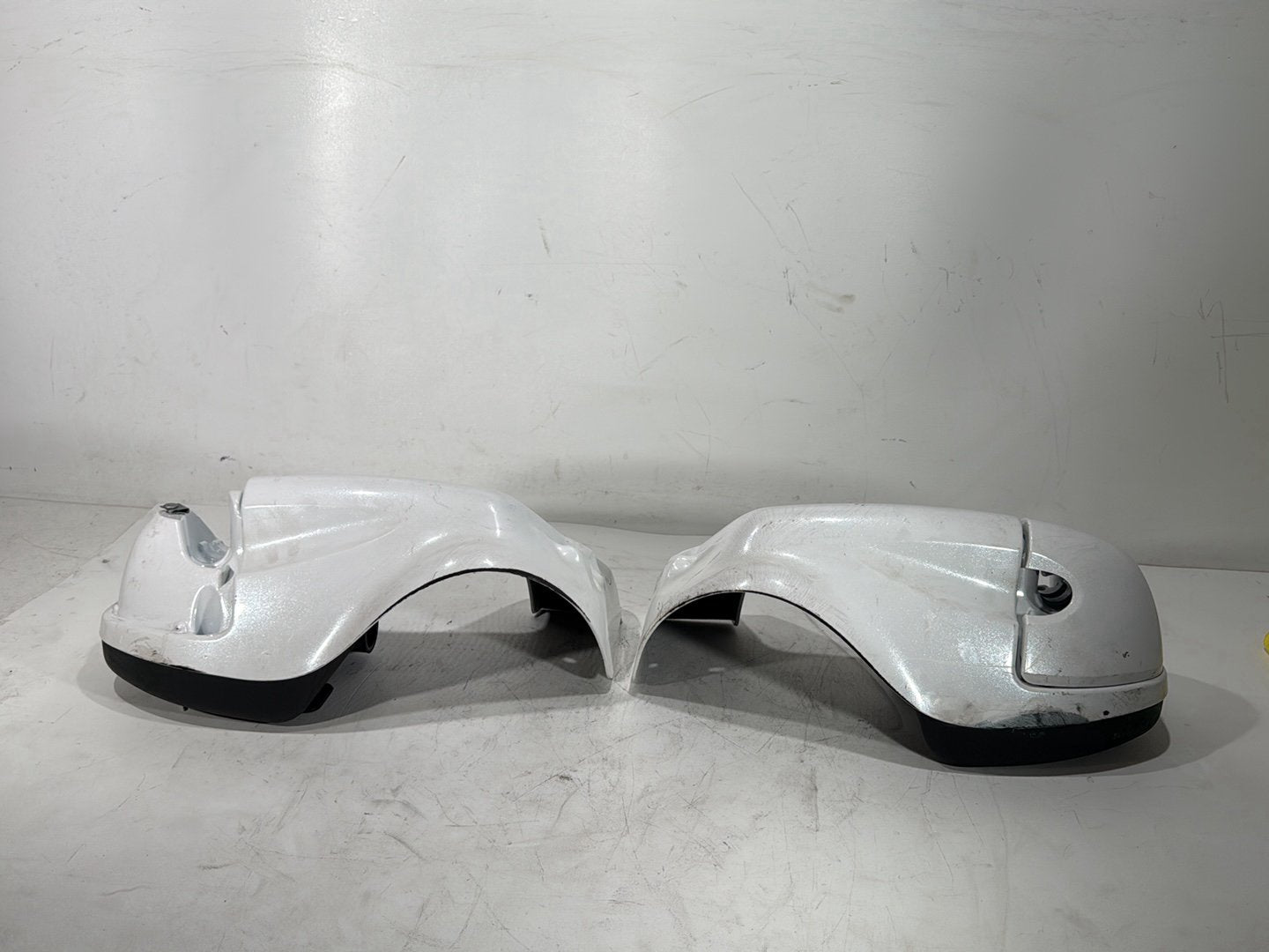 2013 Harley Electra Glide Touring Ultra FLHTCUI OEM Left & Right Lower Fairing Cowl Covers