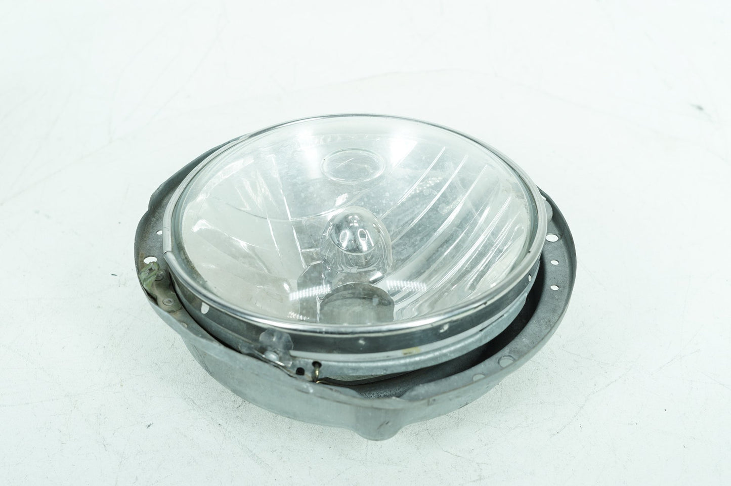 2018 - 2024 Harley-Davidson Softail Sport Glide Headlight Headlamp Head Light Halogen 67700339