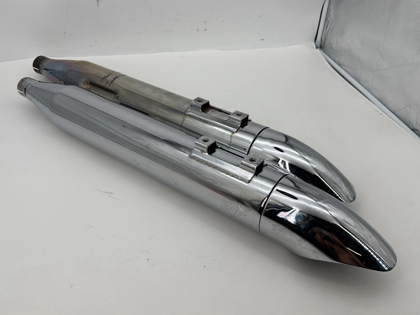 1999 - 2006 Harley-Davidson Touring Electra Glide Classic Exhaust Muffler Silencer Slip On 65538-95B