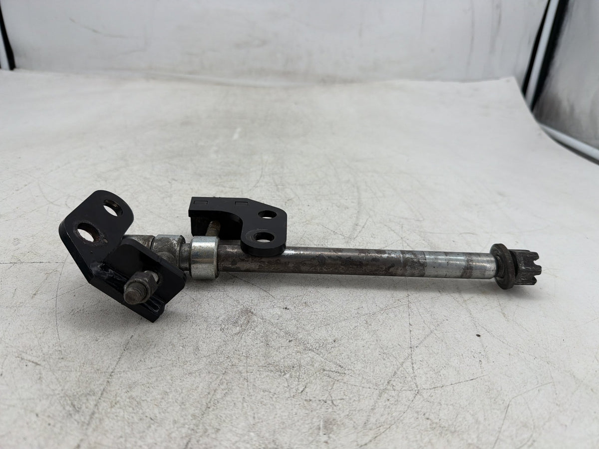 2000 Harley Sportster 1200 Custom XL1200C OEM Rear Wheel Axle Bolt Shaft