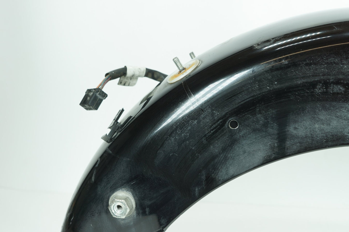1999 - 2006 Harley-Davidson Touring Electra Glide Classic Rear Wheel Fender & Turn Signals Bar 59579-01B