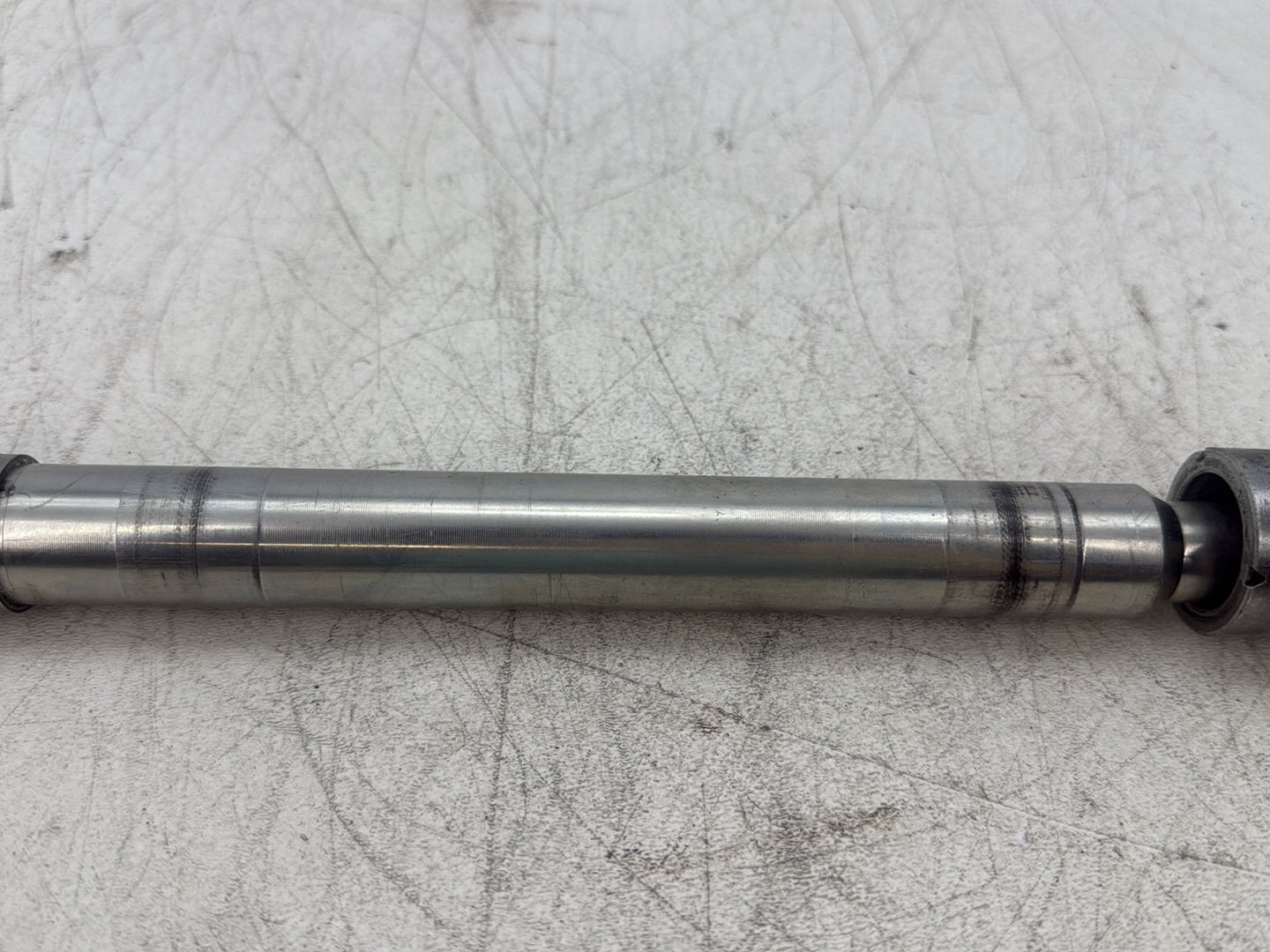 2004 Harley Road King Touring Custom FLHRSI OEM Front Wheel Axle Bolt Shaft