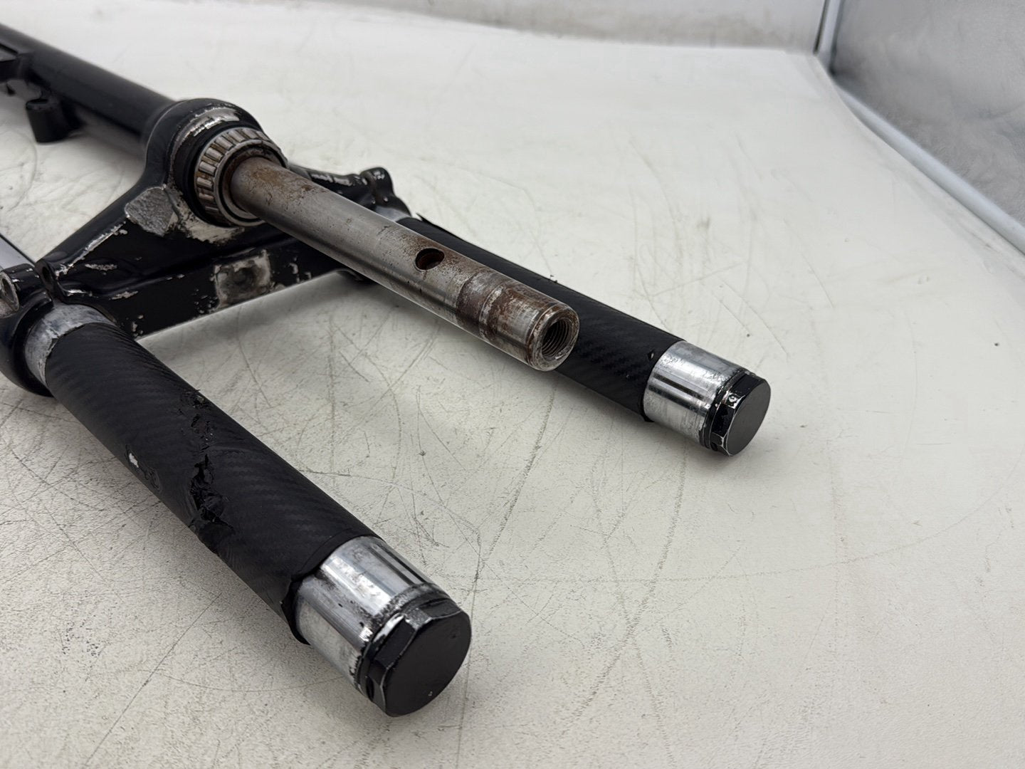 2004 Harley Sportster XL883C 883 Custom OEM Front Left & Right Fork Legs Sliders