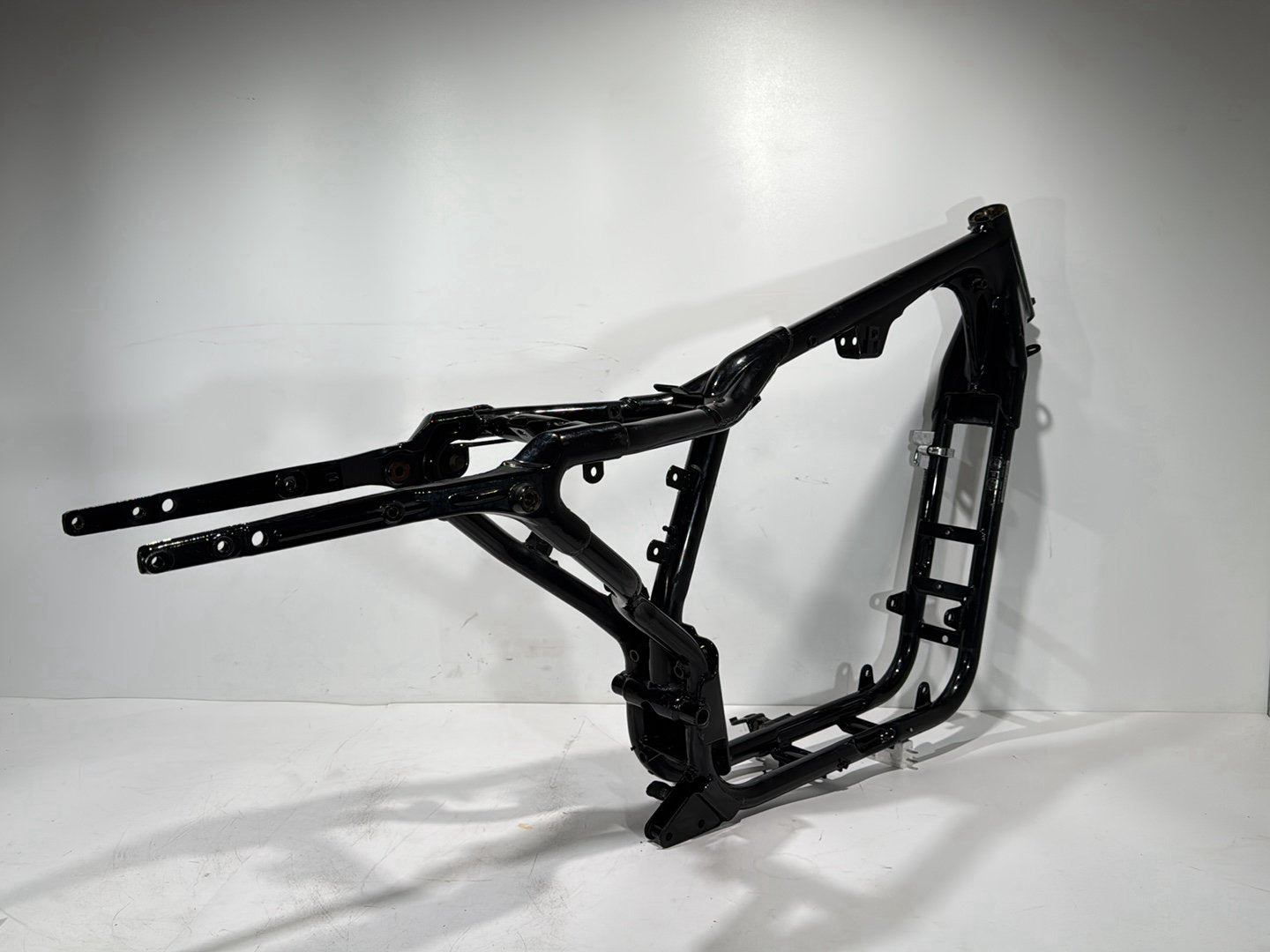 1991 - 2003 Harley-Davidson Sportster Base 1200 Body Main Frame Chassis SLVG  	47150-00