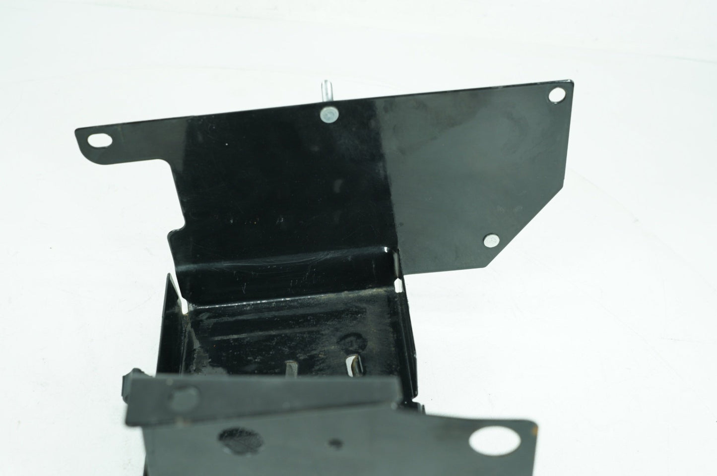 2000 - 2006 Harley-Davidson Touring Road King Custom Battery Tray Bracket Holder Carrier 66281-02A