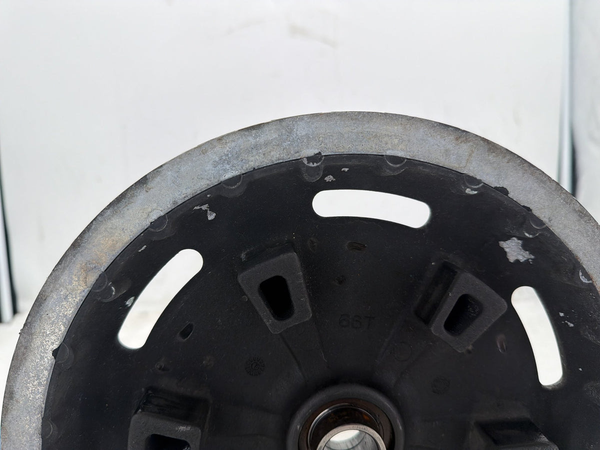 2008 Harley Electra Glide Touring Ultra OEM Rear Driver Pulley Sprocket 66T 1"