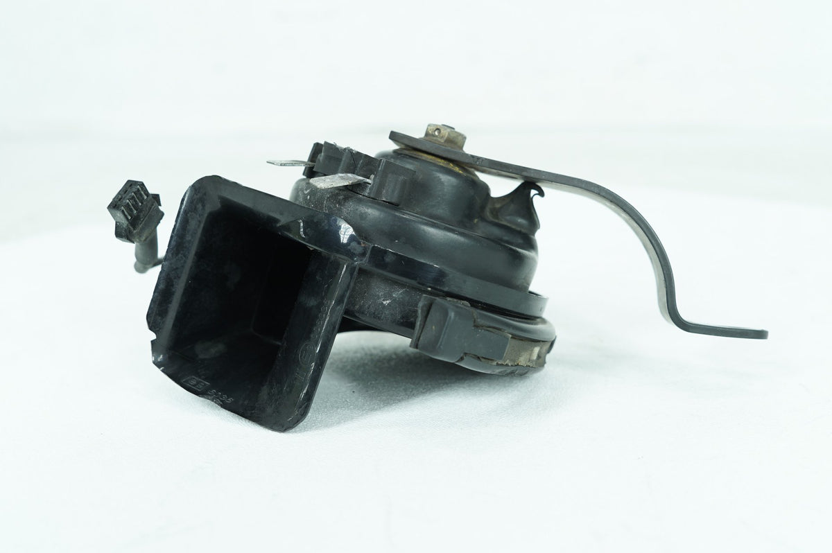 2011 Harley Touring FLTRX Road Glide OEM Signal Horn Klaxon Beep