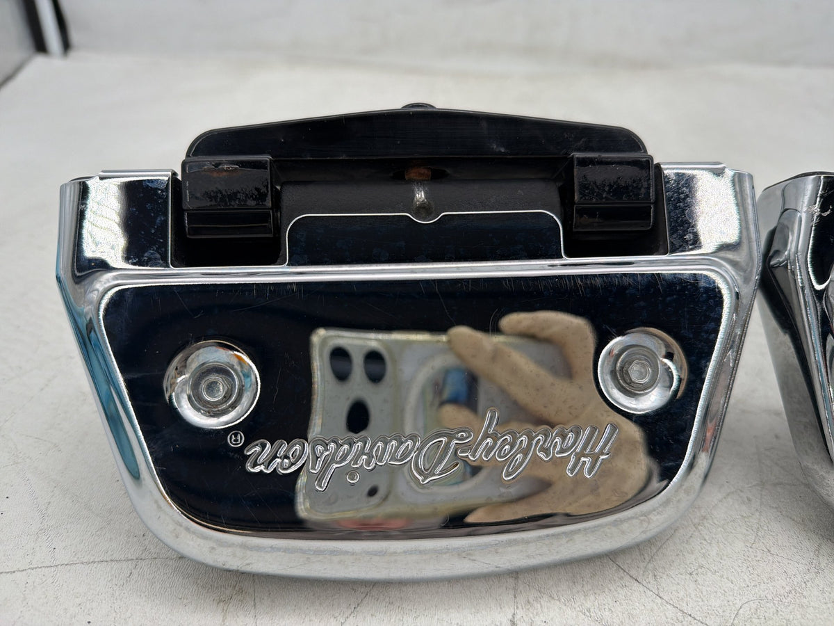 13 Harley Electra Glide Touring OEM Left & Right Passenger Floorboard Foot Rest