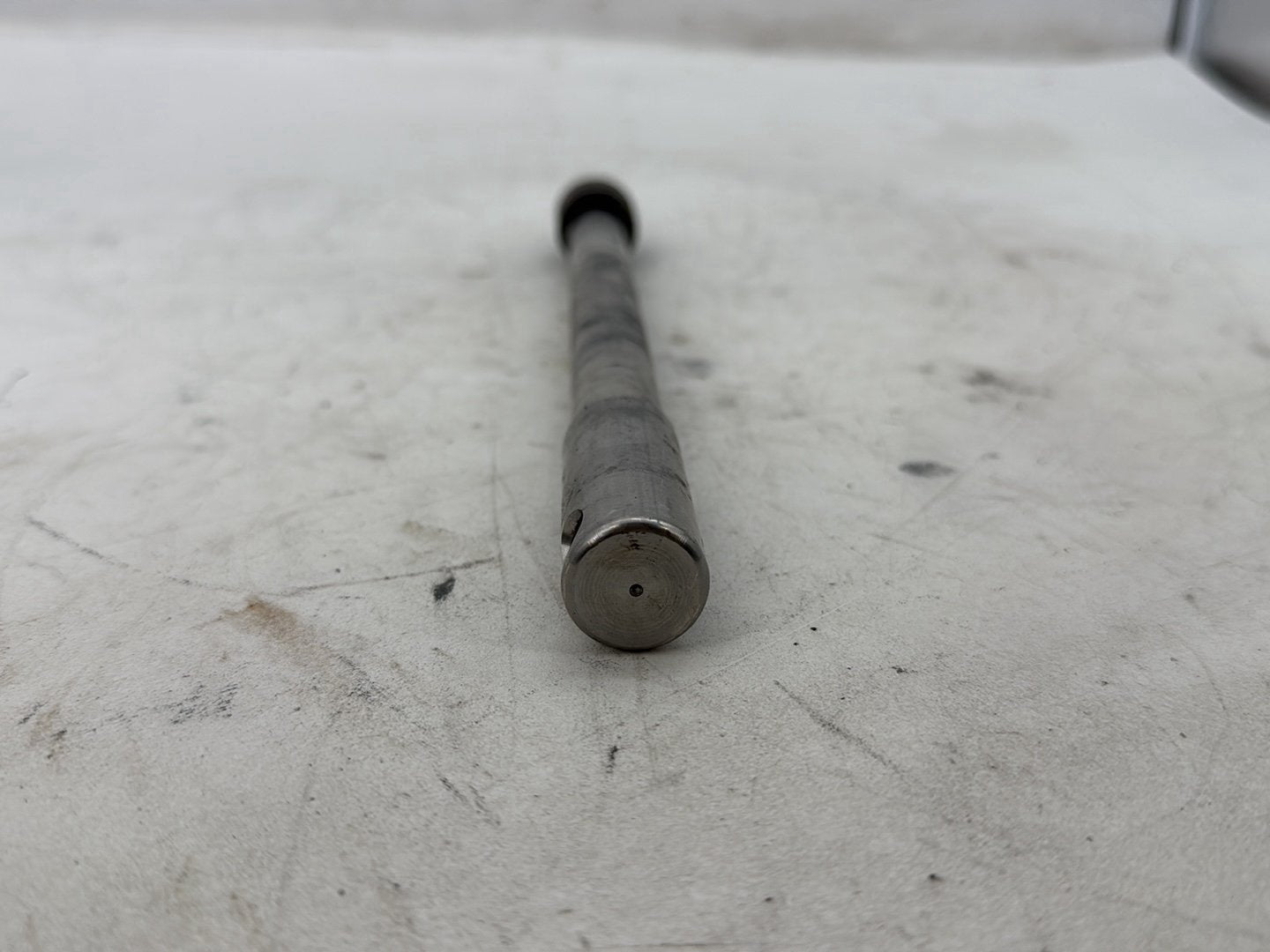 2002 Harley Heritage Softail Classic FLSTC OEM Front Wheel Axle Bolt Shaft