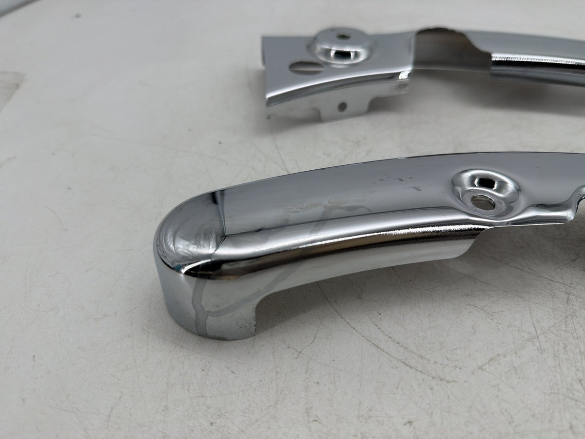10 Harley Electra Glide Touring Ultra OEM Rear Left Right Fender Struts Bracket