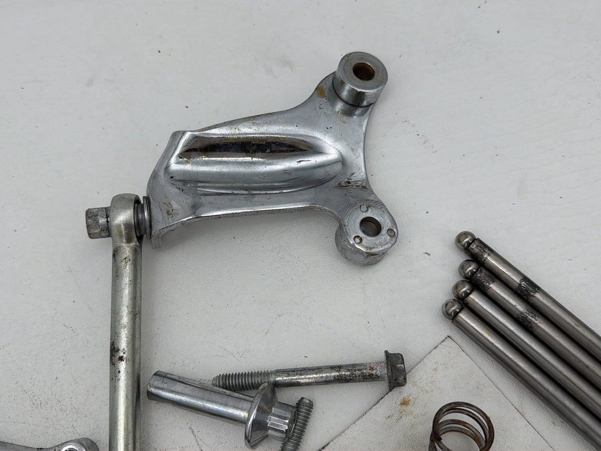 2014 Harley Street Glide Touring FLHXS OEM Twin Cam Engine Hardware Bolt Pushrods