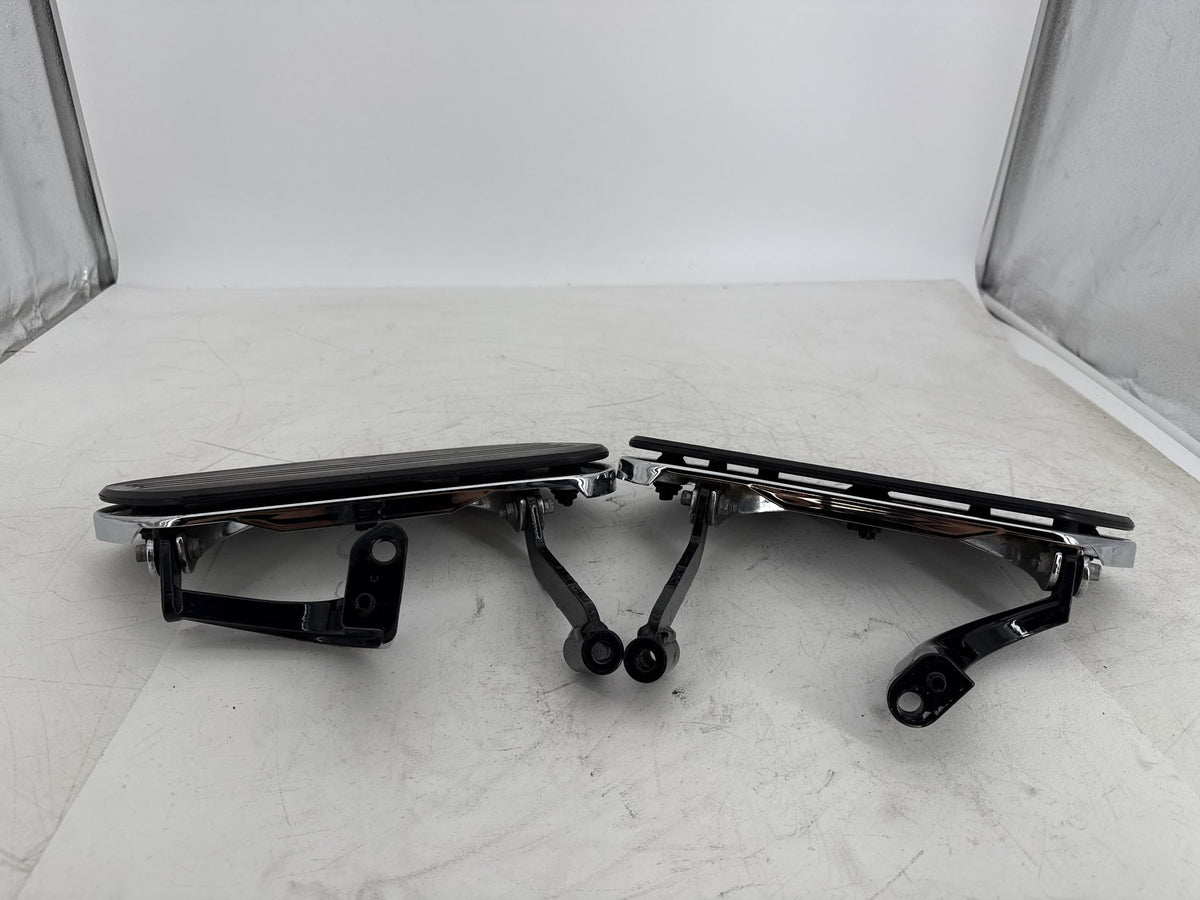 2013 Harley Street Glide Touring FLHX OEM Left Right Driver Floorboard Foot Rest