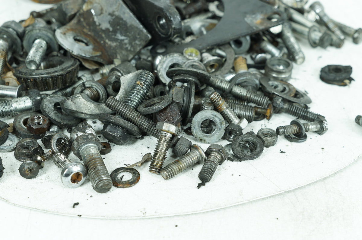 1992 Harley-Davidson Touring FLHS - Hardware Bolts Nuts & Brackets