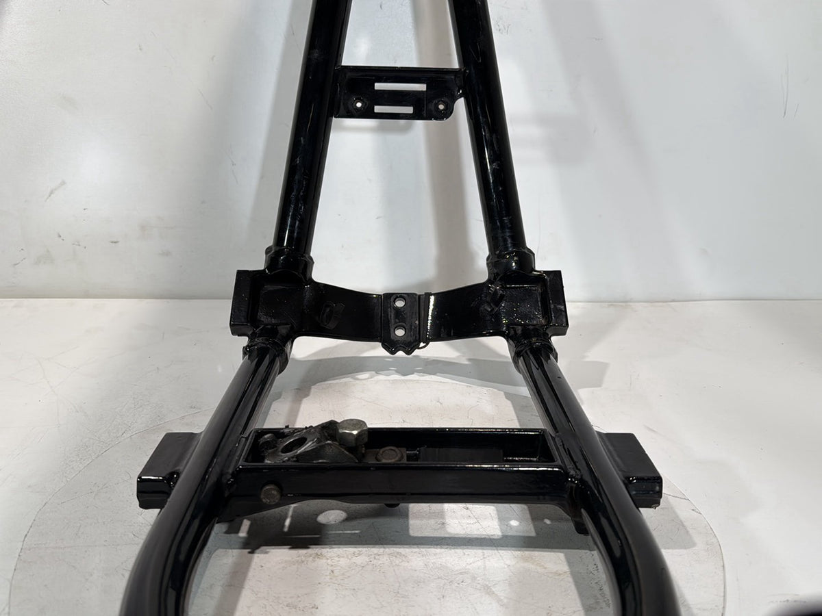 2006 - 2017 Harley-Davidson Dyna Street Bob Body Main Frame Chassis SLVG 47463-06BHP
