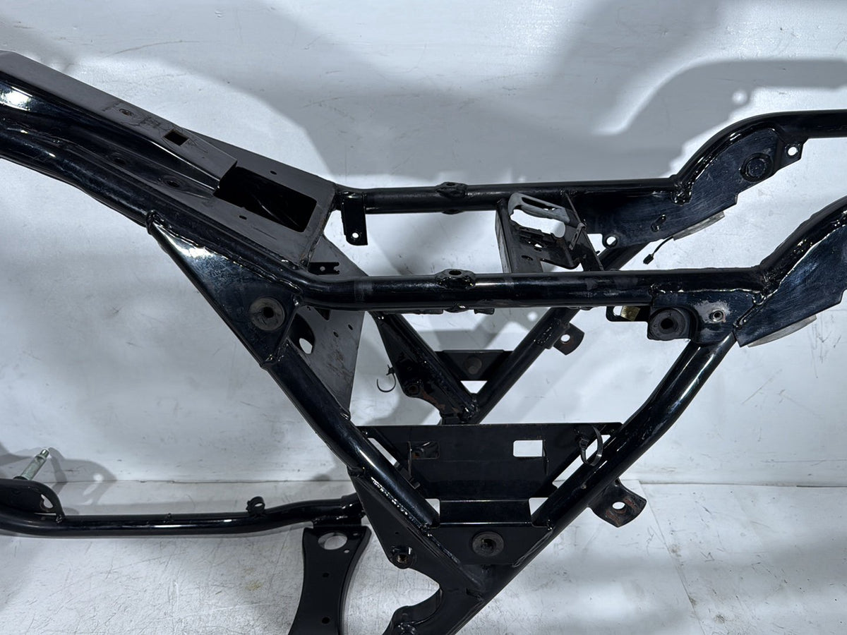 2006 Harley Electra Glide Touring Ultra FLHTCUI OEM Body Main Frame Chassis SLVG