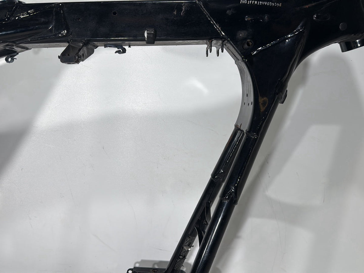 1999 - 2006 Harley-Davidson Touring Electra Glide Classic Body Main Frame Chassis CLN CLR 47900-99B
