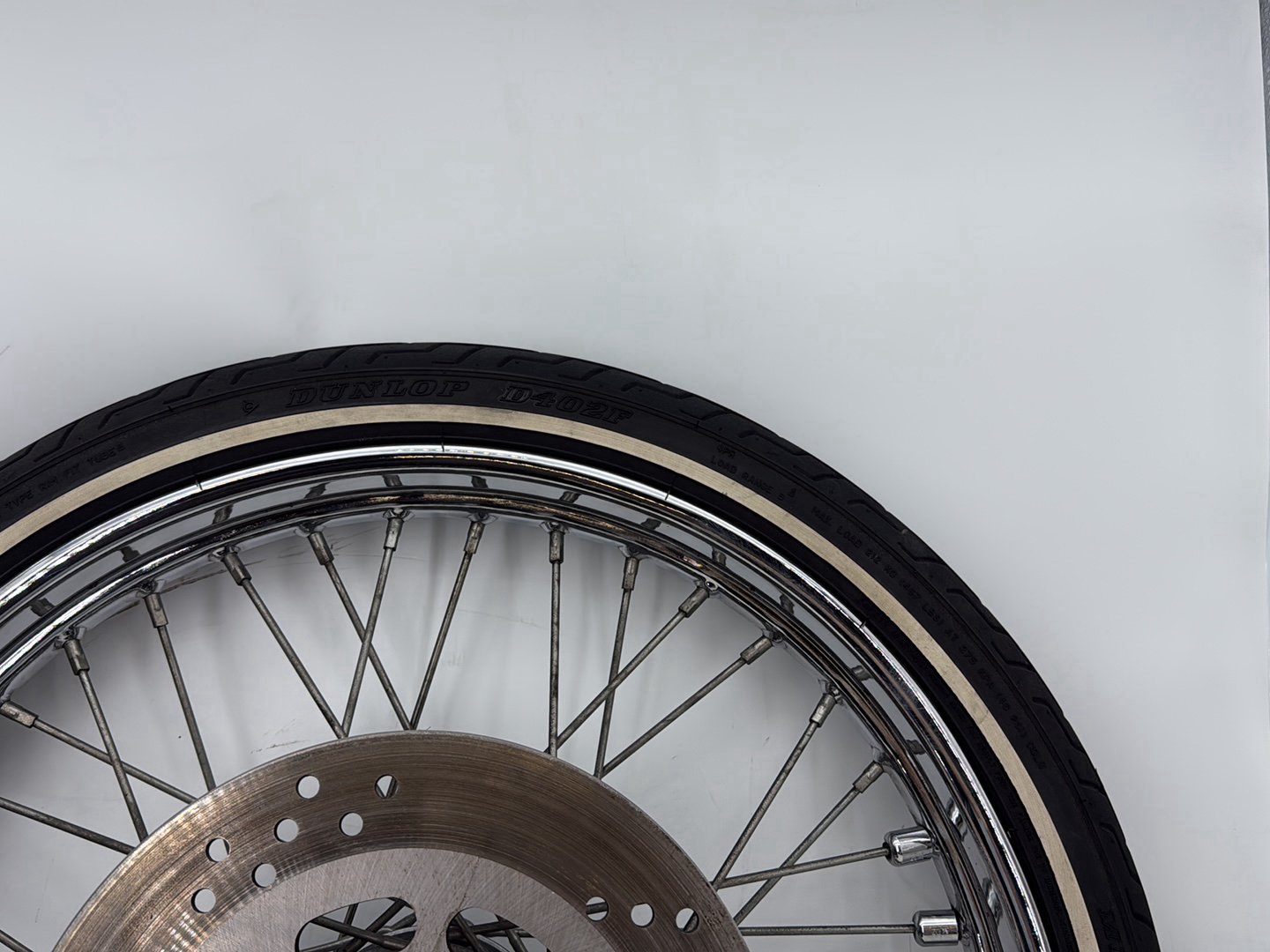 1997 Harley Softail Heritage Classic OEM Front Wheel Rim Tire Spoked MH90-21 21"