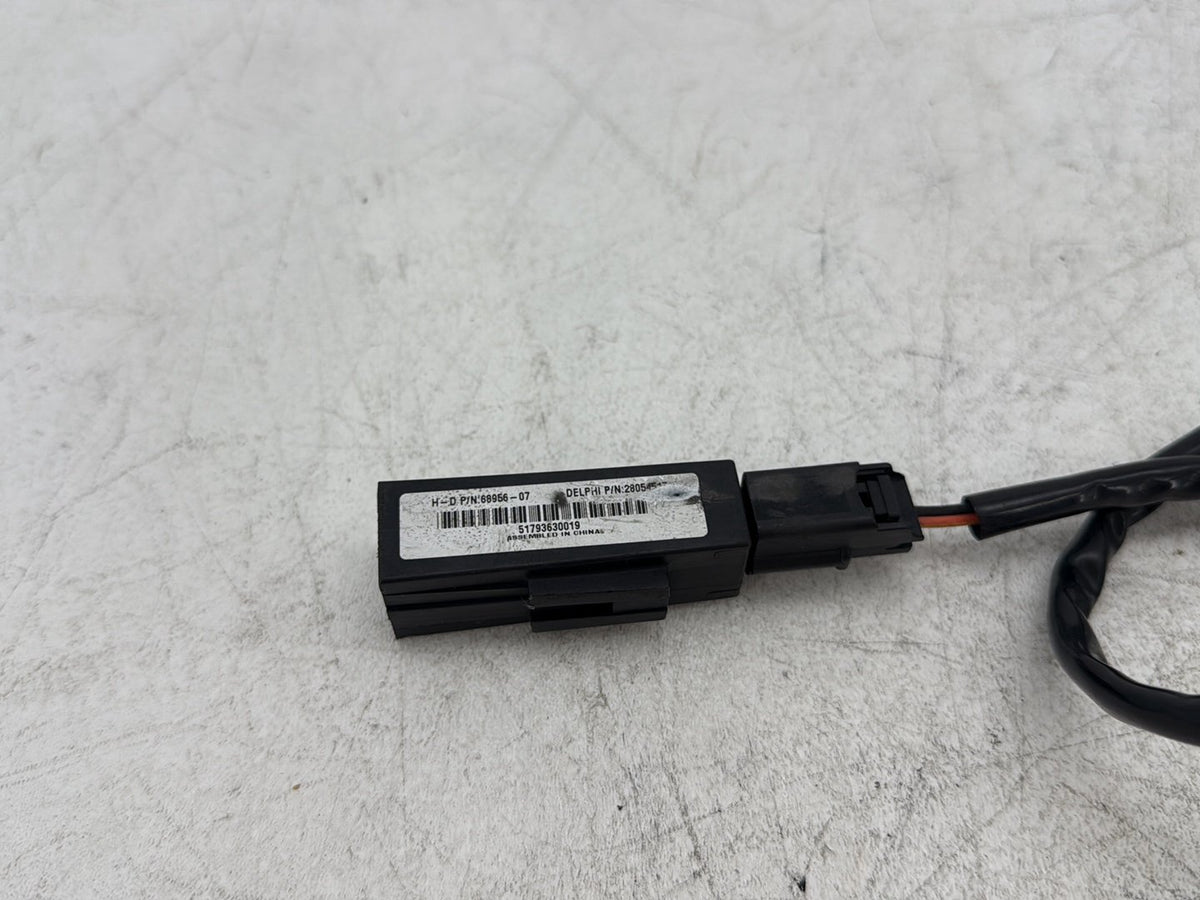 2010 Harley Road King Touring Classic OEM Security Module Antenna Wire 68956-07