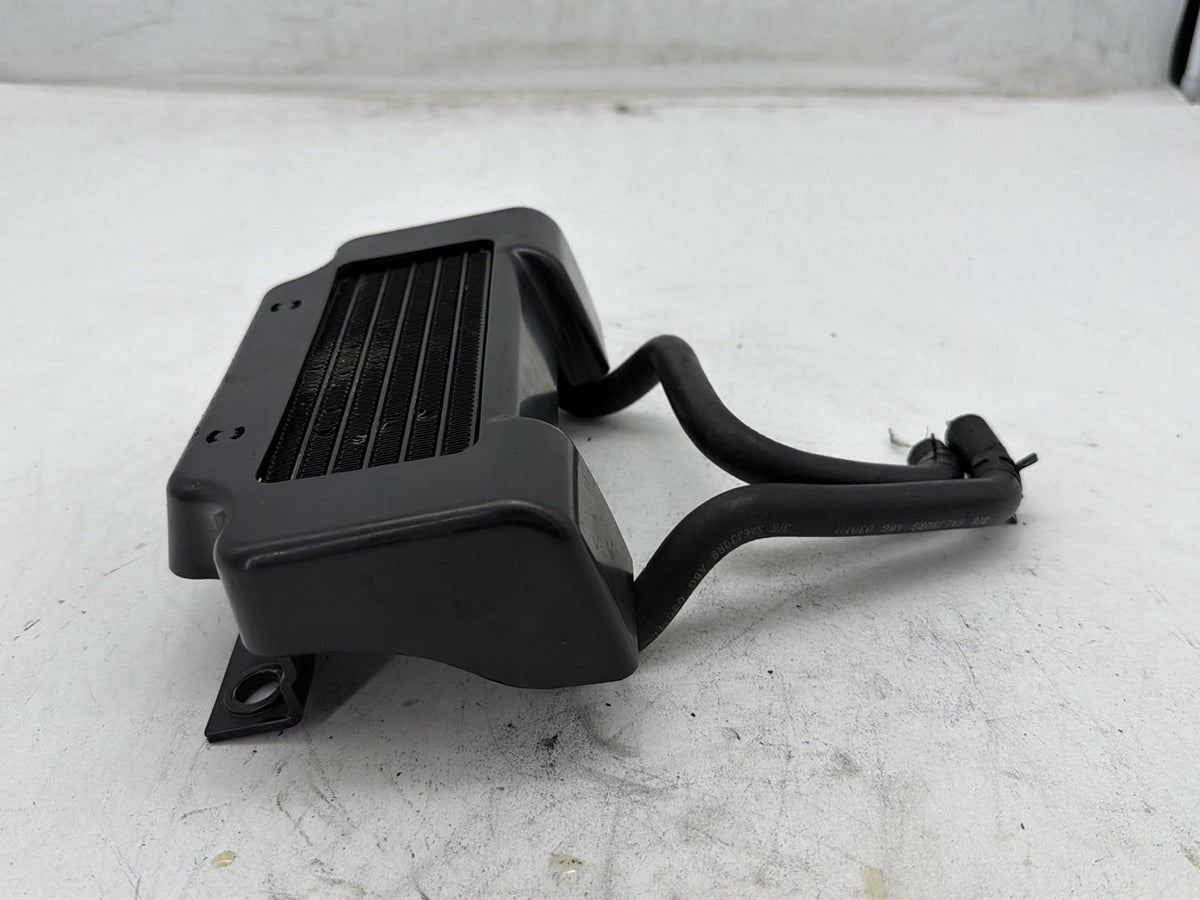 2011 Harley Road Glide Touring FLTRX OEM Oil Cooling Cooler Core Radiator